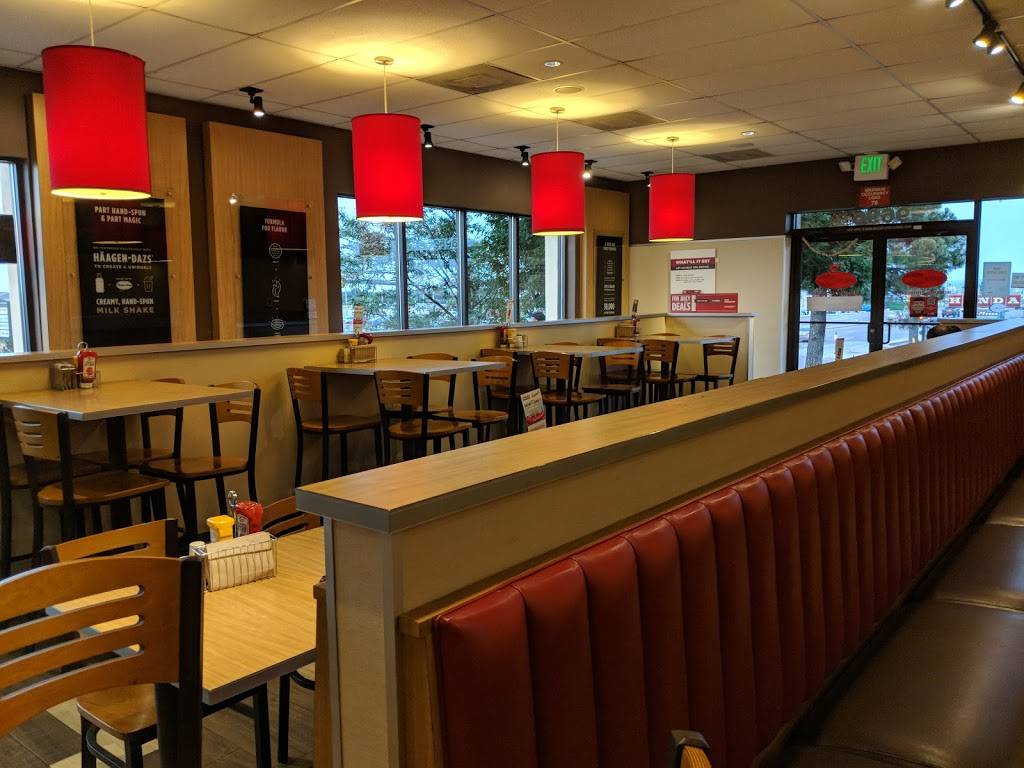 Smashburger | restaurant | 9696 E Arapahoe Rd, Greenwood Village, CO 80112, USA | 3038581222 OR +1 303-858-1222