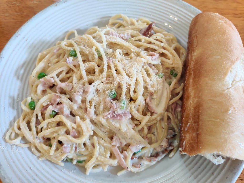 Star Beaus | restaurant | 134 W Central Ave, Comanche, TX 76442, USA | 3253562869 OR +1 325-356-2869