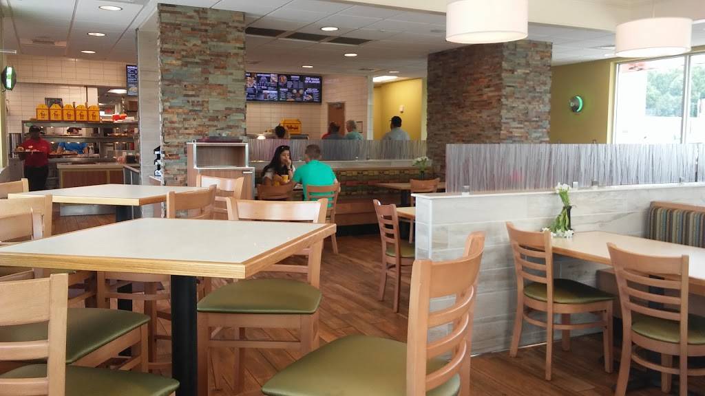 Bojangles Famous Chicken n Biscuits | restaurant | 94 US-64, Lexington, NC 27292, USA | 3363007573 OR +1 336-300-7573