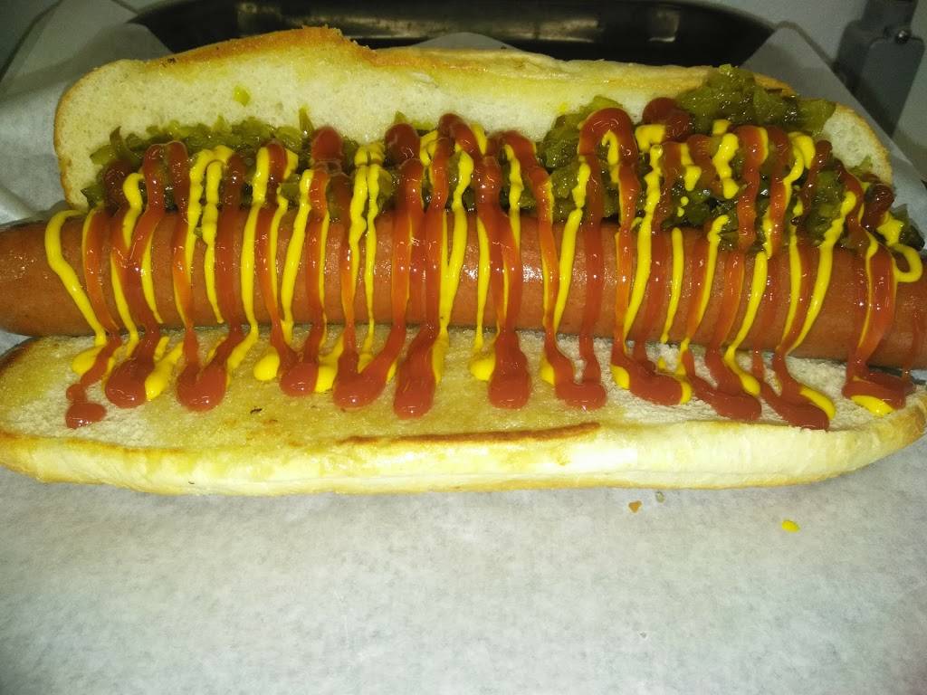 Saltwalter Crocs Grill | restaurant | 205 N Ocean Shore Blvd, Flagler Beach, FL 32136, USA | 3866935081 OR +1 386-693-5081