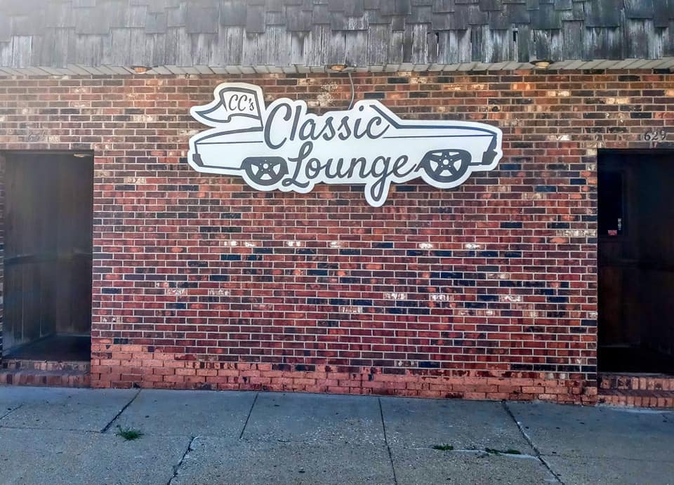 CCs Classic Lounge | night club | 629 E Michigan Ave, Jackson, MI 49201, USA | 5177843545 OR +1 517-784-3545