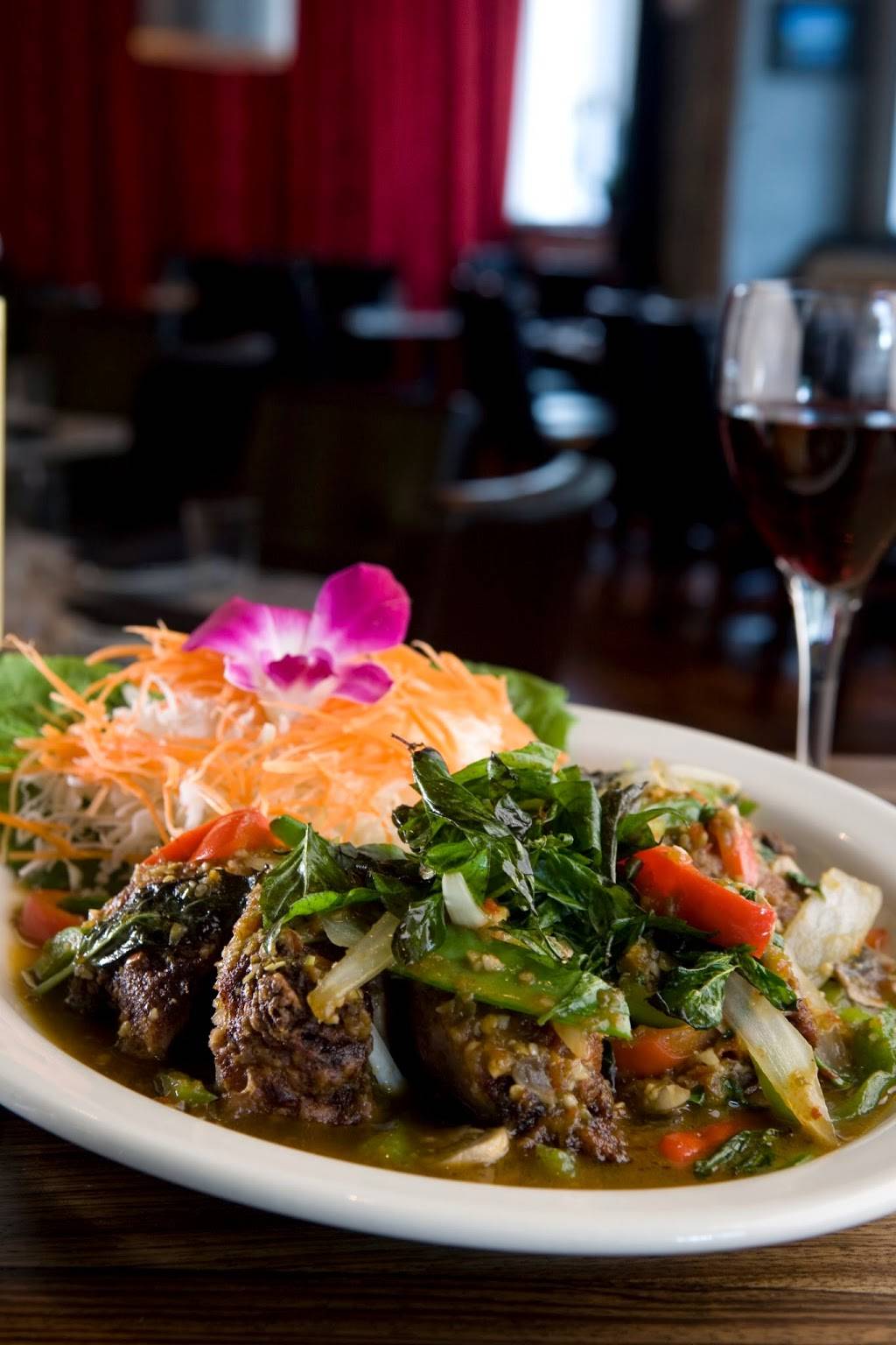 Basil Thai Cuisine-Charlotte, NC - Restaurant | 210 N ...