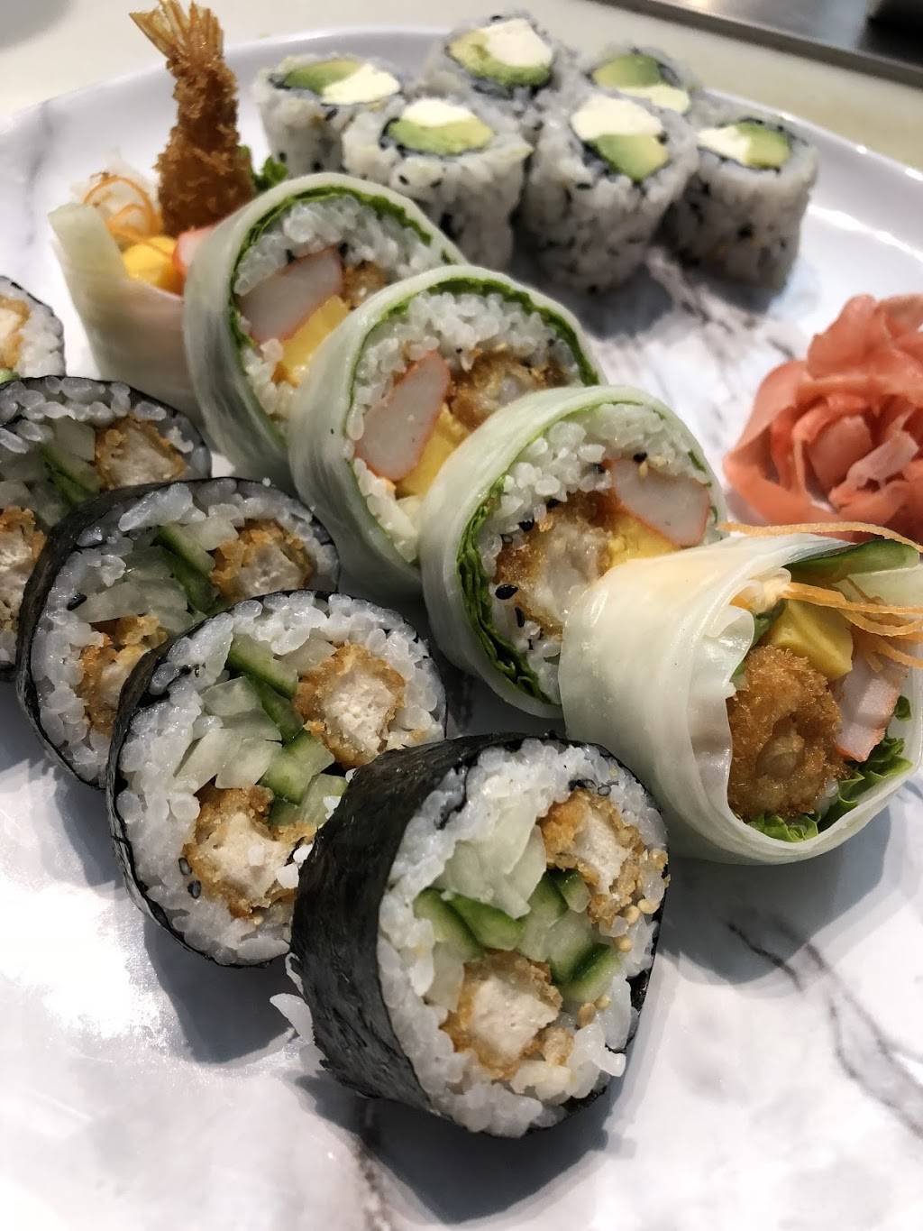 Sushi & Go | restaurant | 5333 Boulevard Laurier, Terrebonne, QC J7M 1W1, Canada | 4504170919 OR +1 450-417-0919