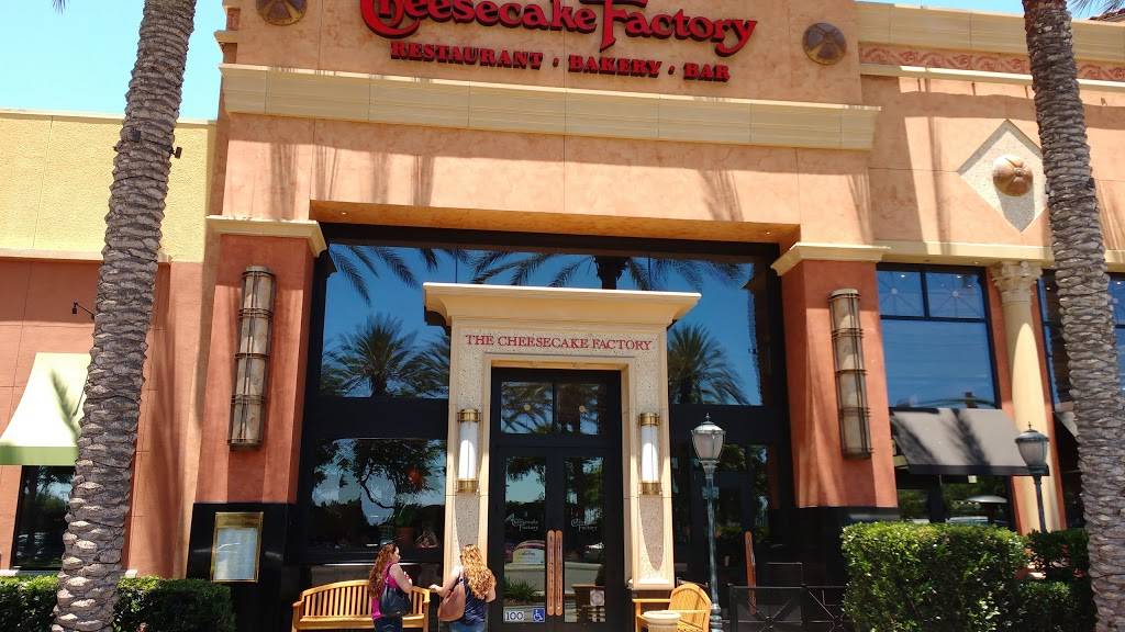 The Cheesecake Factory Restaurant 321 W Katella Ave Anaheim