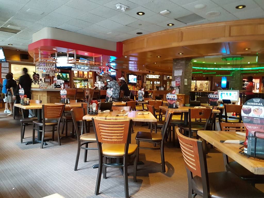 Applebees Grill + Bar | restaurant | 234 W 42nd St, New York, NY 10036, USA | 2123917414 OR +1 212-391-7414