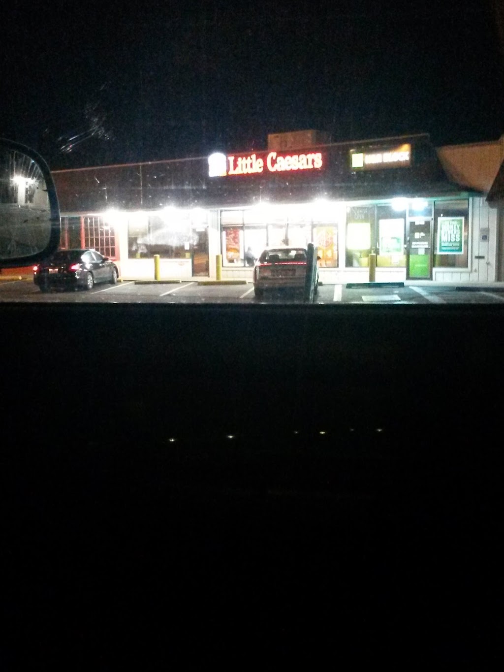 Little Caesars Pizza | meal delivery | 806 Hwy 19 N, Meridian, MS 39307, USA | 6016938555 OR +1 601-693-8555