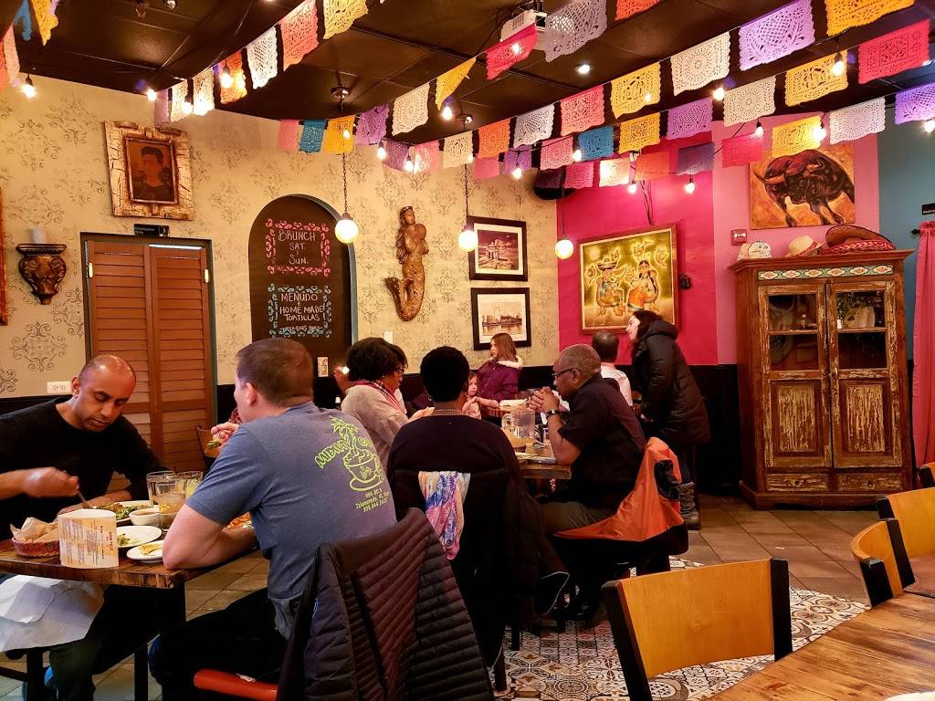 Cafe El Tapatio | restaurant | 9707 N Milwaukee Ave, Glenview, IL 60025, USA | 2244705120 OR +1 224-470-5120