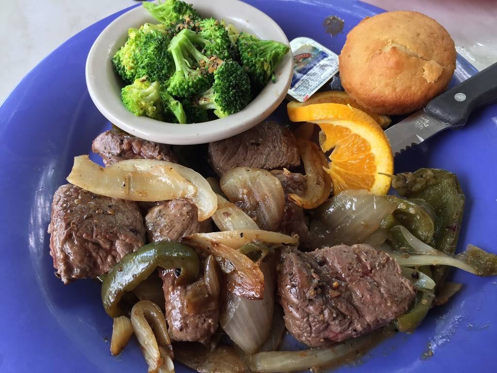 Spunky McDoogles | restaurant | 1908 S Glenburnie Rd, New Bern, NC 28562, USA | 2526375705 OR +1 252-637-5705