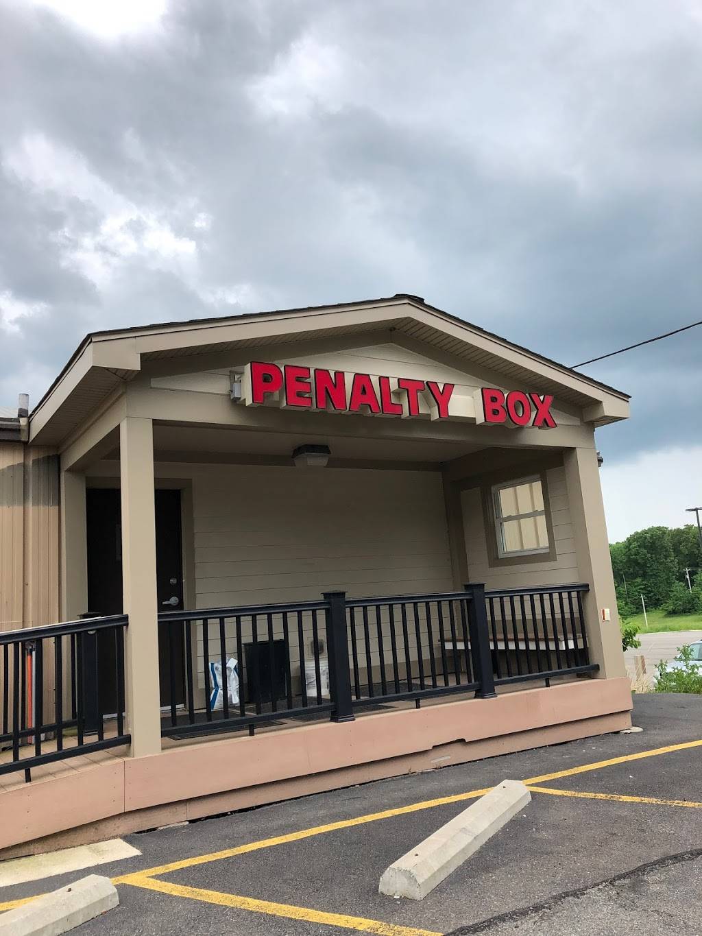 Penalty Box | restaurant | 1220 Freedom Crider Rd #9317, Freedom, PA 15042, USA | 7247741214 OR +1 724-774-1214