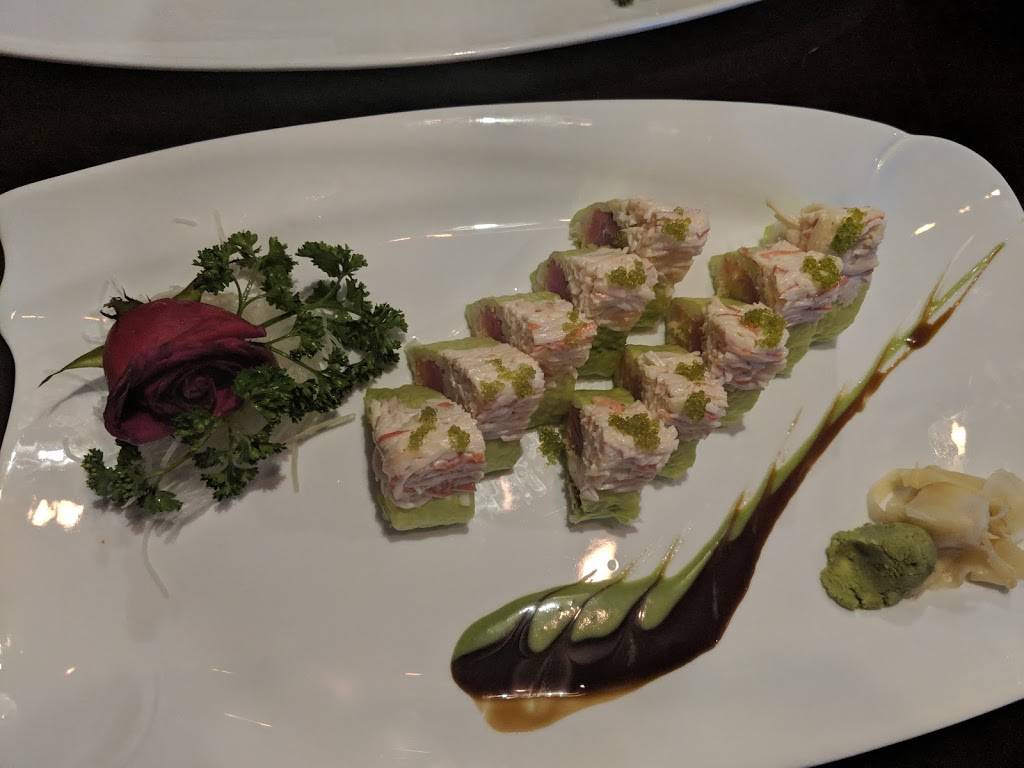 Tokyo Sushi & Steakhouse | 601 Kasold Dr D102, Lawrence, KS 66049, USA