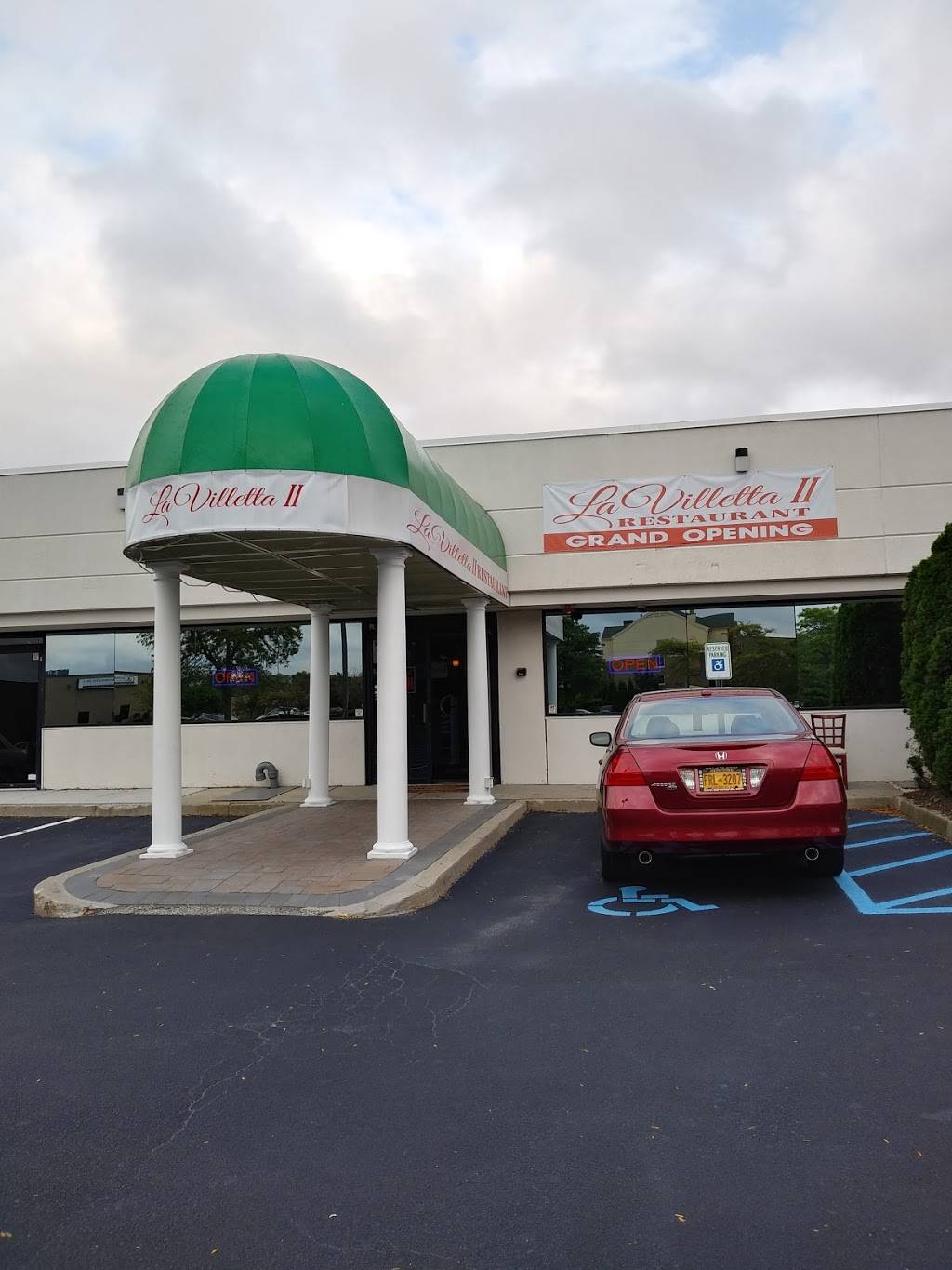 La Villetta II | 3505 Veterans Memorial Hwy, Ronkonkoma, NY 11779, USA