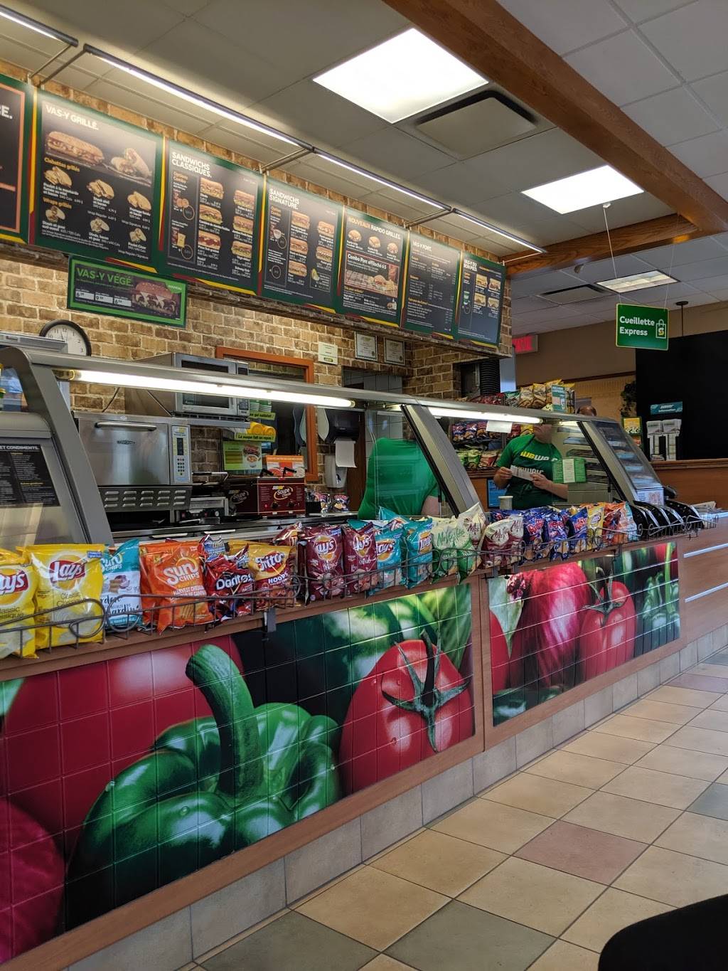 Subway | restaurant | 4635 Route de Fossambault, Sainte-Catherine-de-la-Jacques-Cartier, QC G0A 3M0, Canada | 4188752296 OR +1 418-875-2296