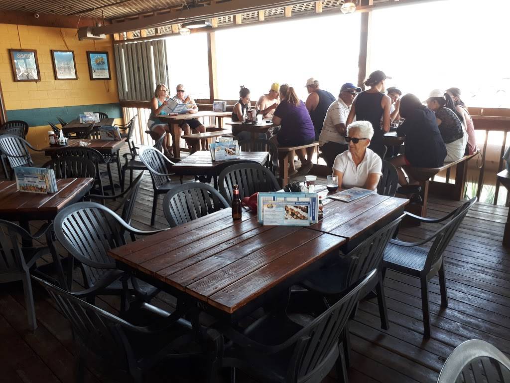 GTs On The Beach (Closed for the season) | restaurant | 350 Edith Cavell Blvd, Port Stanley, ON N5L 1E2, Canada | 5197824555 OR +1 519-782-4555