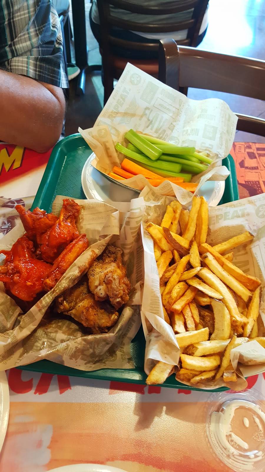 Wingstop Restaurant 6351 S Desert Blvd 403 El Paso TX 79932 USA