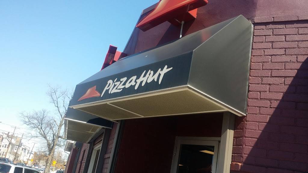 Pizza Hut | restaurant | 487 Bloomfield Ave, Newark, NJ 07107, USA | 9737324777 OR +1 973-732-4777