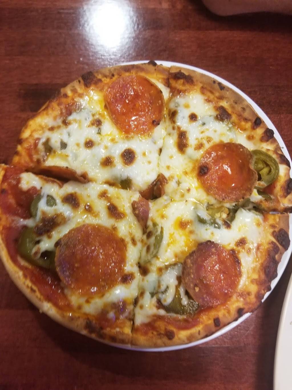 Geneos Pizza and Pub | restaurant | 809 Francis St, St Joseph, MO 64501, USA | 8162324000 OR +1 816-232-4000