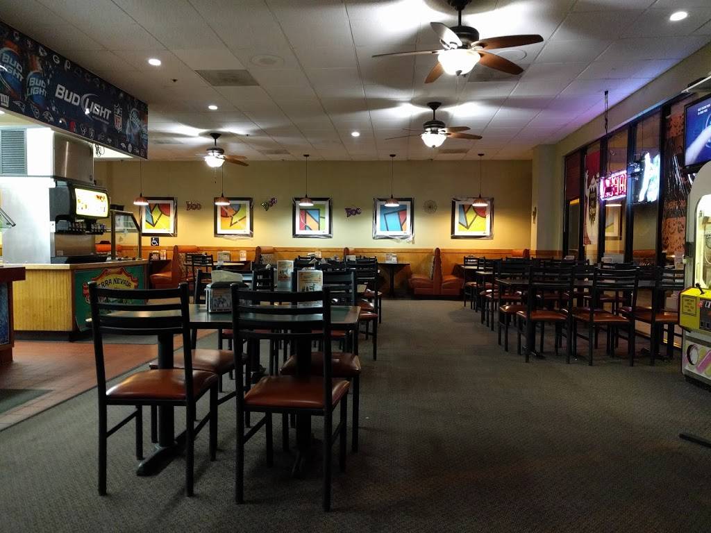 Round Table Pizza | meal delivery | 288 Sunset Ave, Suisun City, CA 94585, USA | 7074210155 OR +1 707-421-0155