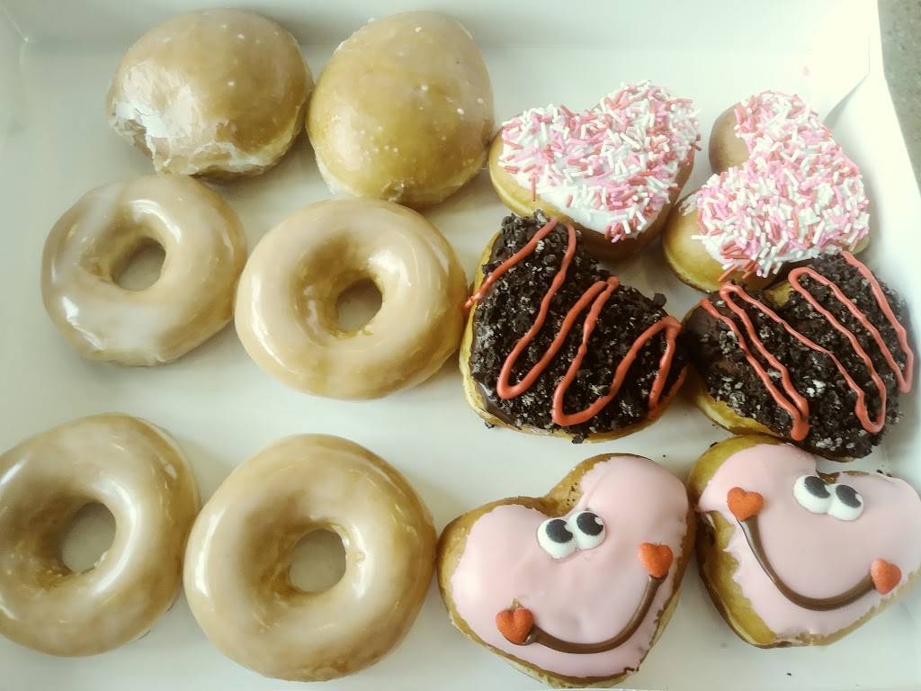 Krispy Kreme | bakery | 5594-A Sunset Blvd, Lexington, SC 29072, USA | 8033560036 OR +1 803-356-0036