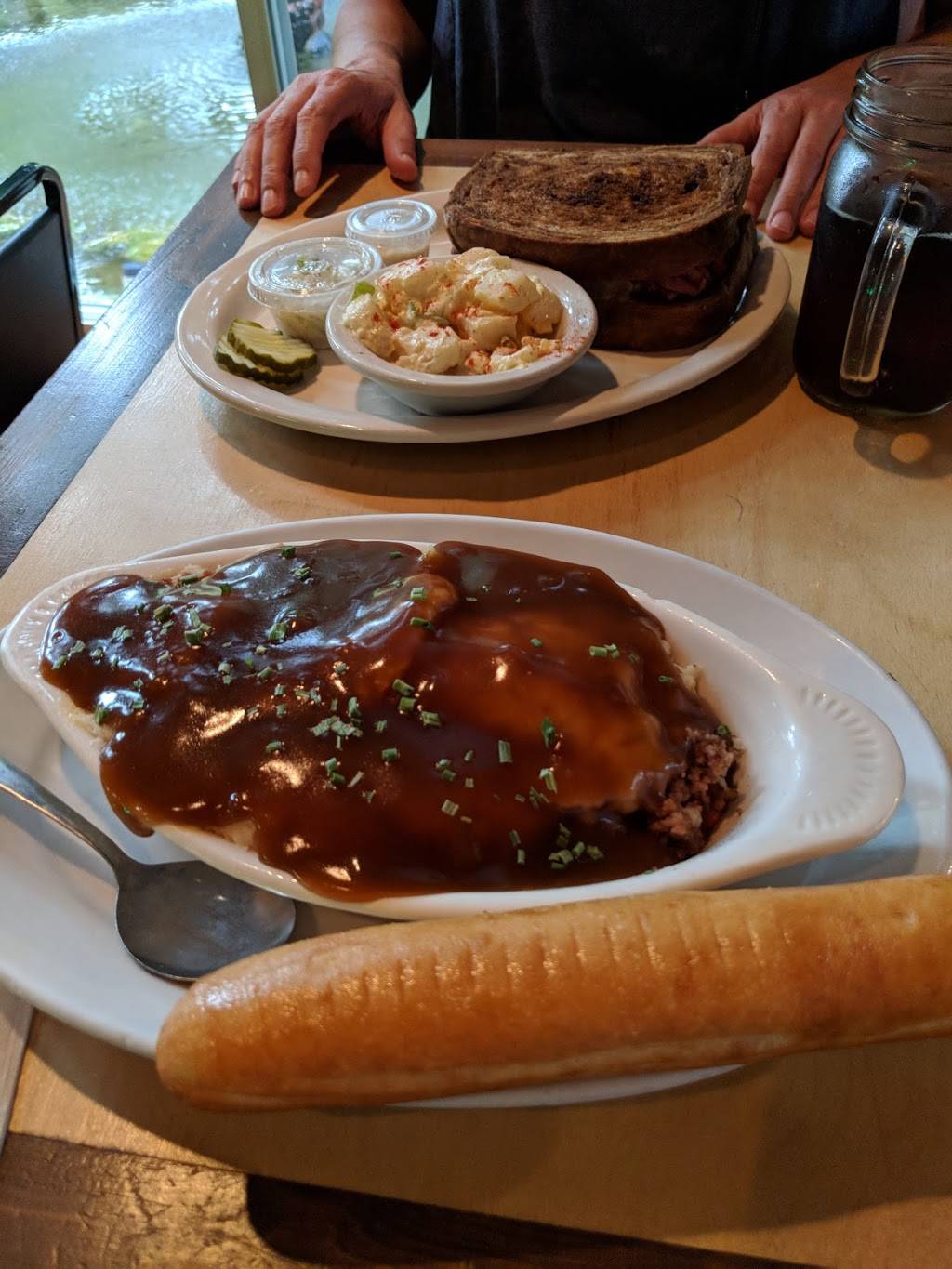 Ye Olde Shillelagh, LLC | restaurant | 35 Tower Rd, Manitowish Waters, WI 54545, USA | 7155432340 OR +1 715-543-2340