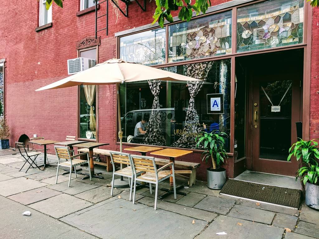 Urban Vintage | cafe | 294 Grand Ave, Brooklyn, NY 11238, USA | 7187836045 OR +1 718-783-6045