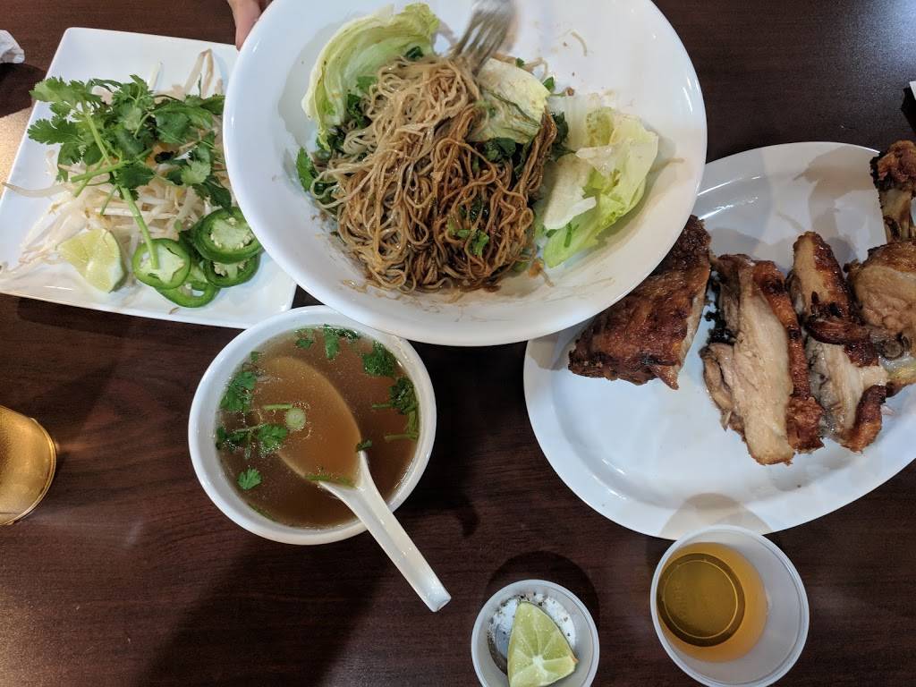 Pho Midway | restaurant | 17610 Midway Rd #140, Dallas, TX 75287, USA | 9726859949 OR +1 972-685-9949