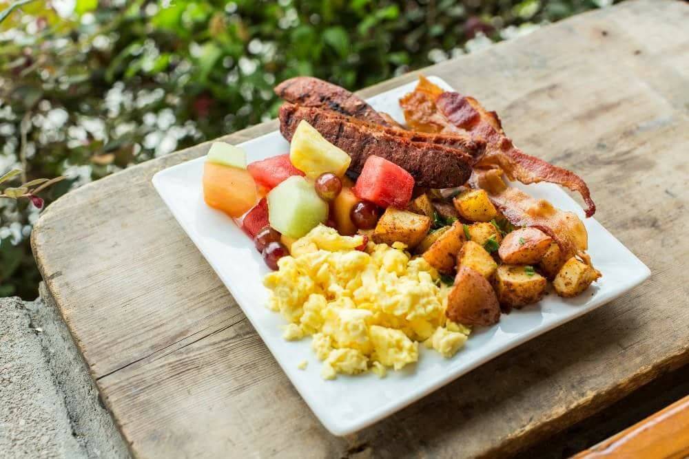 The 401 | restaurant | 6700 Ferris St #150, Bellaire, TX 77401, USA | 8329627649 OR +1 832-962-7649