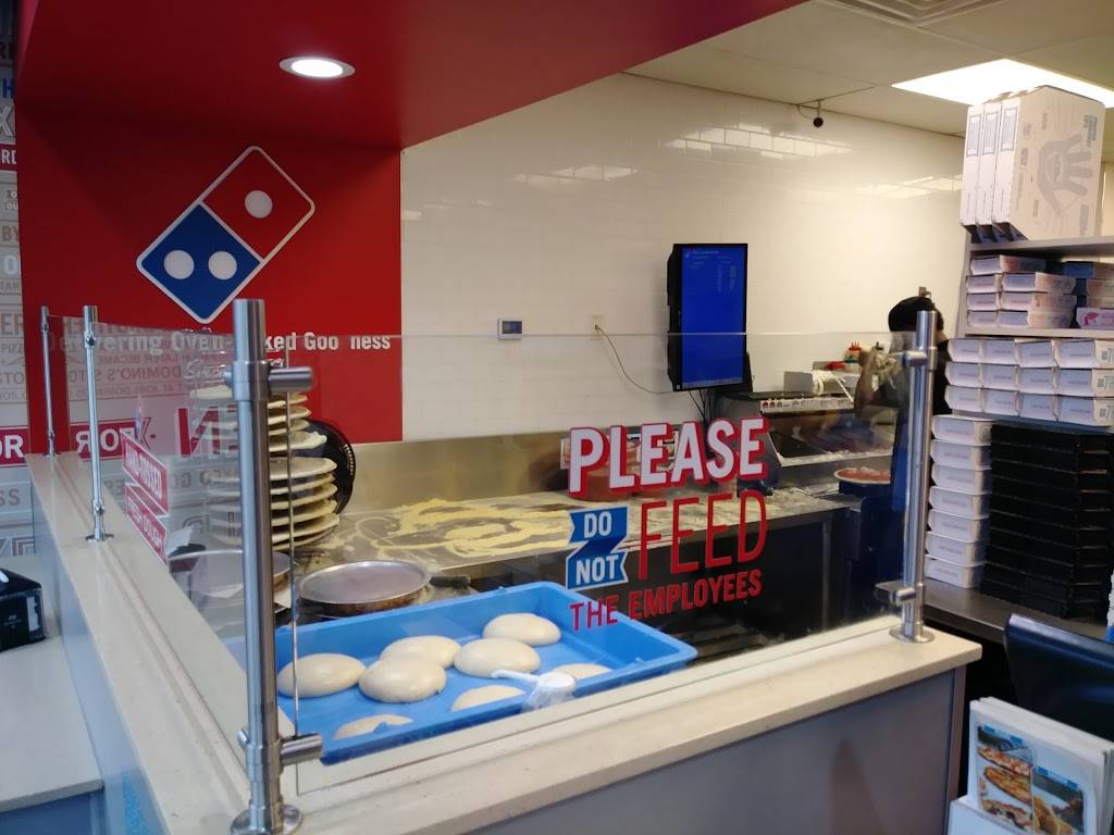 Domino's Pizza Meal delivery 115 NJ35, Eatontown, NJ 07724, USA