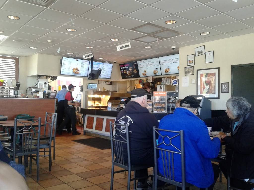 McDonalds | cafe | 445 W Housatonic St, Pittsfield, MA 01201, USA | 4134424629 OR +1 413-442-4629