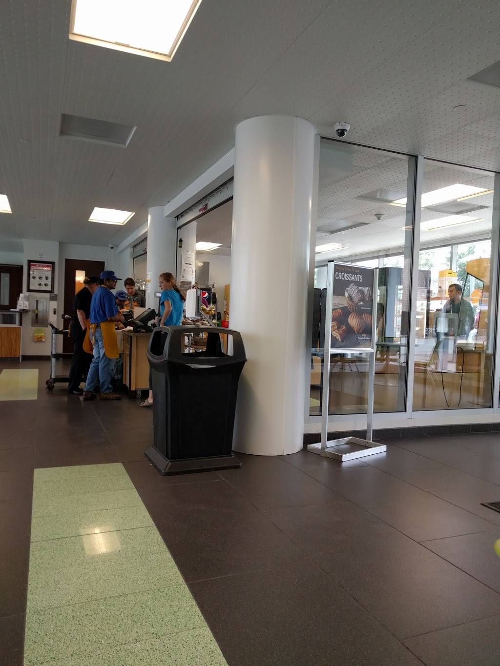 Au Bon Pain | cafe | John James Audubon Pkwy & Core Road, Buffalo, Buffalo, NY 14221, USA | 7166458880 OR +1 716-645-8880