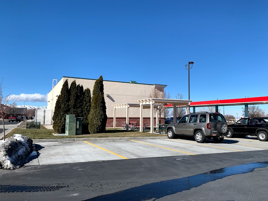 Maverik Adventures First Stop | restaurant | 246 E 2000 N, Tooele, UT 84074, USA | 4358820407 OR +1 435-882-0407