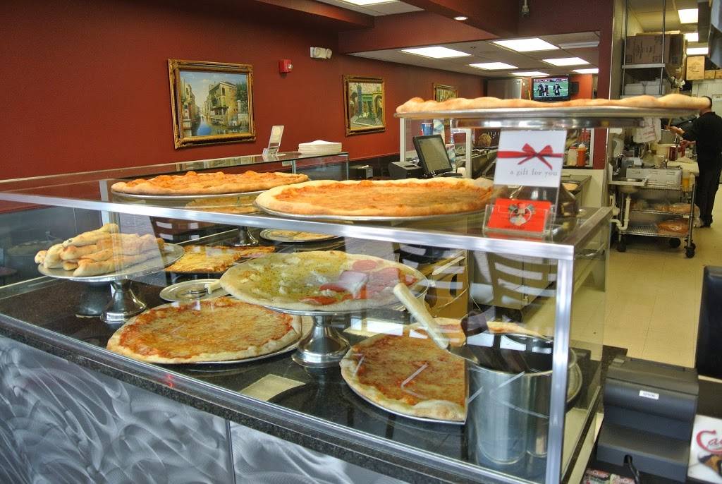 Italian Village Pizza | meal delivery | 4885 McKnight Rd # 4 # 4, Pittsburgh, PA 15237, USA | 4125483250 OR +1 412-548-3250