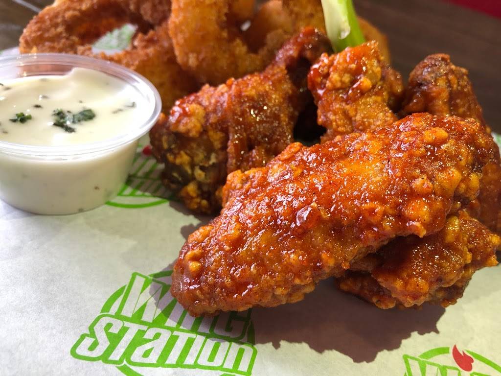 Wing Station | restaurant | 4340 Sienna Pkwy #104, Missouri City, TX 77459, USA | 3468167213 OR +1 346-816-7213