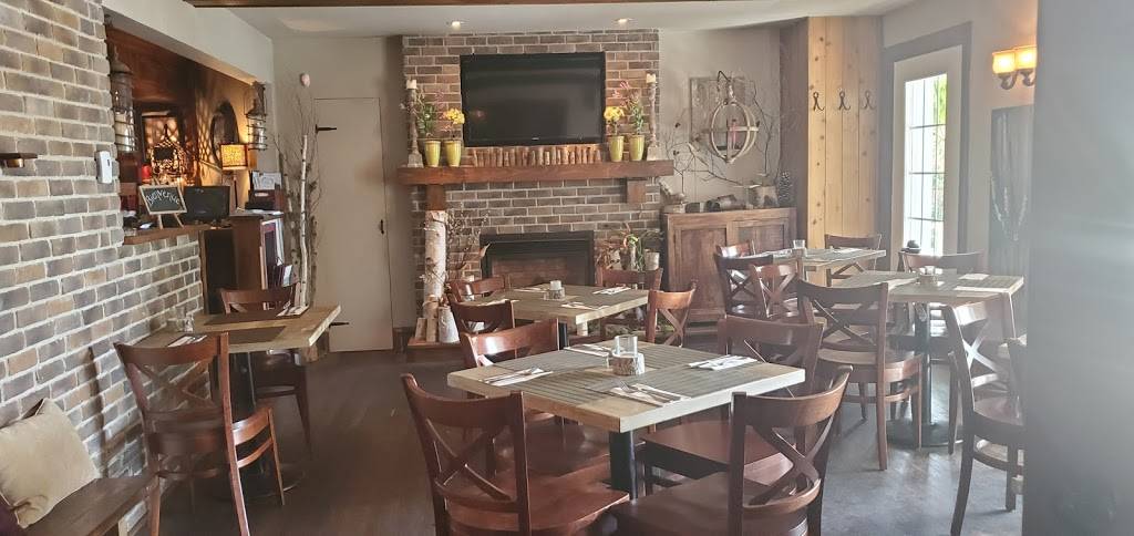 Resto Pub BordEaux | restaurant | 53A Rue Sainte-Anne, Sainte-Anne-de-Bellevue, QC H9X 1L5, Canada | 5145051159 OR +1 514-505-1159