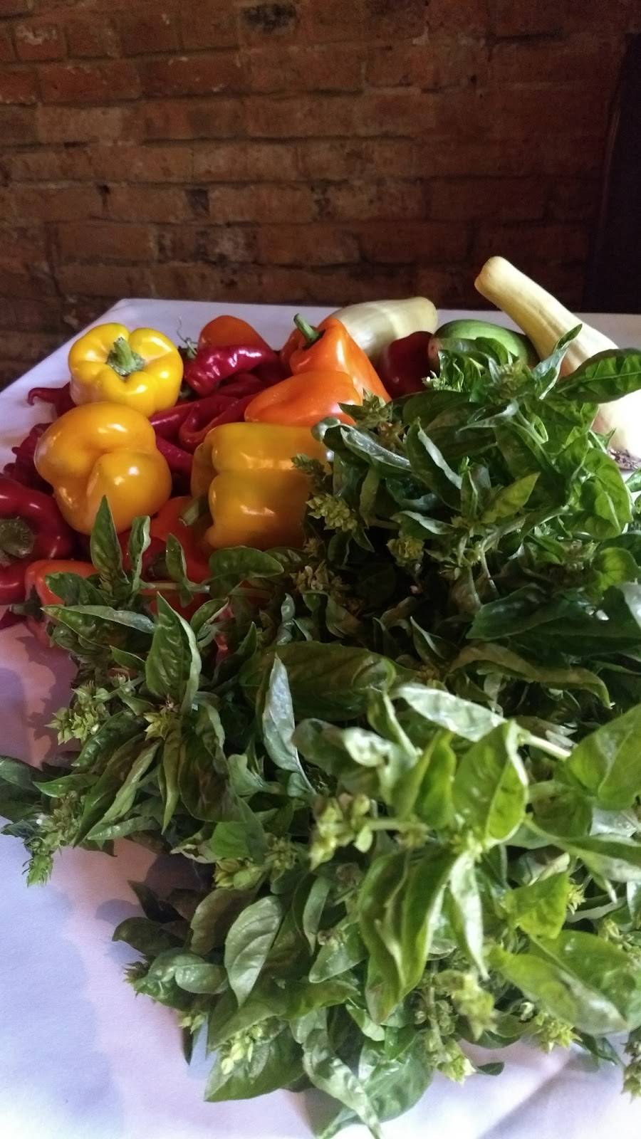 Cynthias Ristorante | restaurant | 0789, 125 Market House Square, Paducah, KY 42001, USA | 2704433319 OR +1 270-443-3319