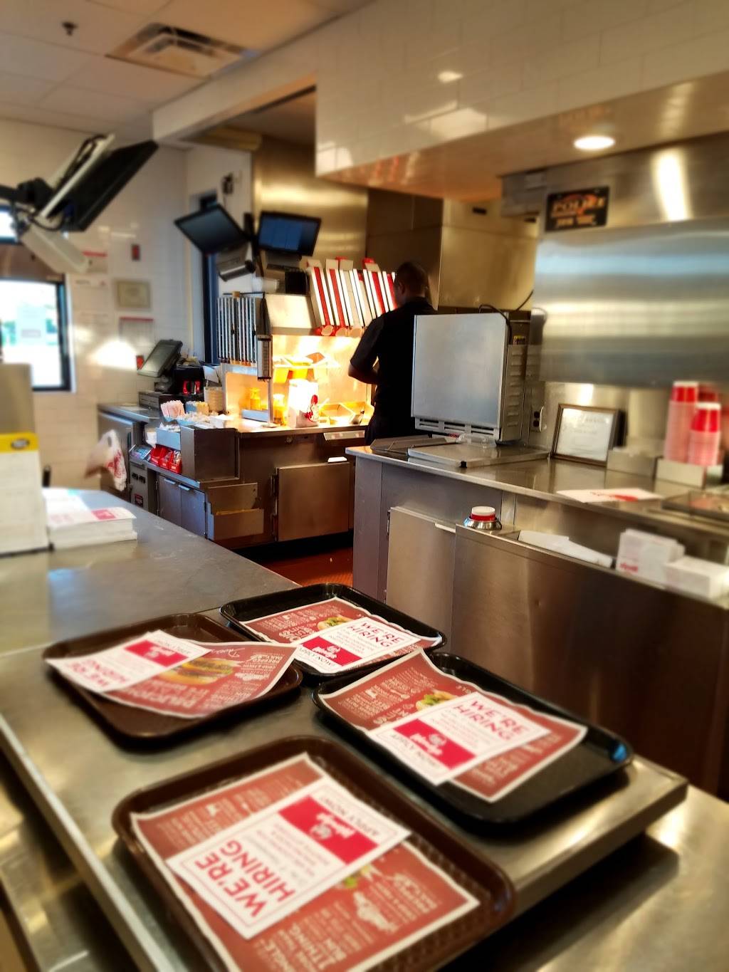 Wendys | restaurant | 590 S Trooper Rd, Norristown, PA 19403, USA | 6106304940 OR +1 610-630-4940