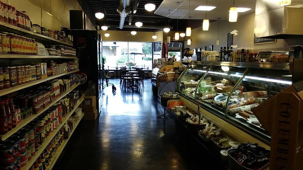 Ditullios Italian Market Cafe | cafe | 2207 E State St, Rockford, IL 61104, USA | 8153992080 OR +1 815-399-2080