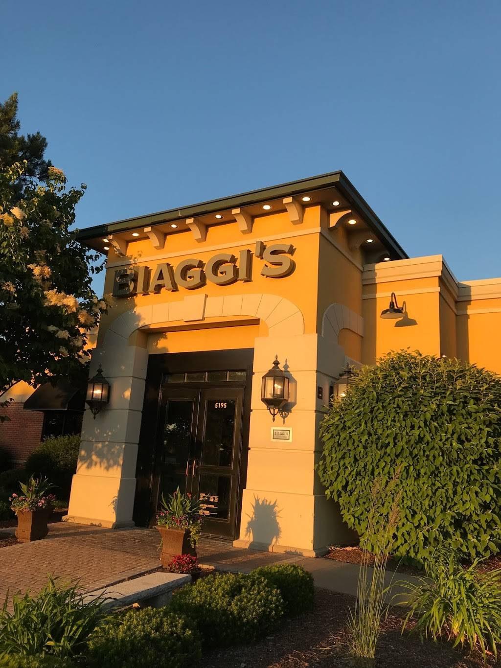 Biaggis Ristorante Italiano | restaurant | 5195 Utica Ridge Rd, Davenport, IA 52807, USA | 5633442103 OR +1 563-344-2103