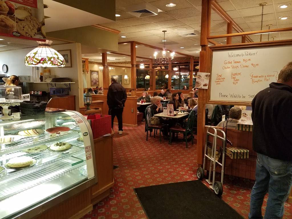 Perkins Restaurant & Bakery | restaurant | 1871 Oakland Ave, Indiana, PA 15701, USA | 7244630400 OR +1 724-463-0400