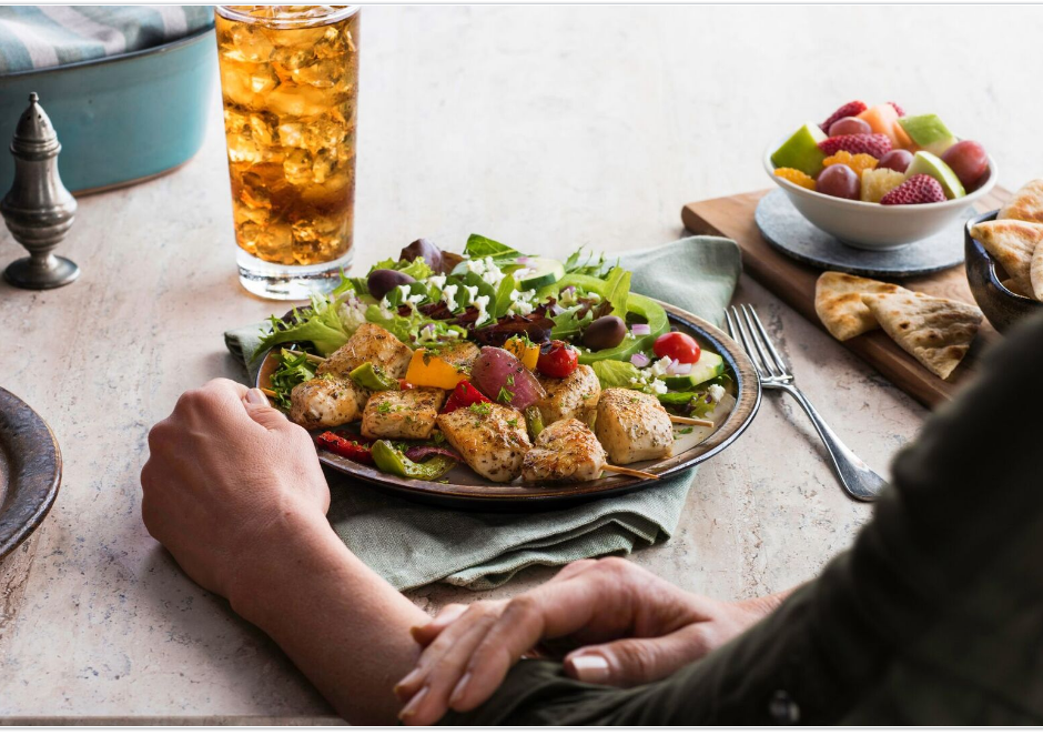 Zoës Kitchen | restaurant | 1011 International Dr, Wilmington, NC 28405, USA | 9105092773 OR +1 910-509-2773