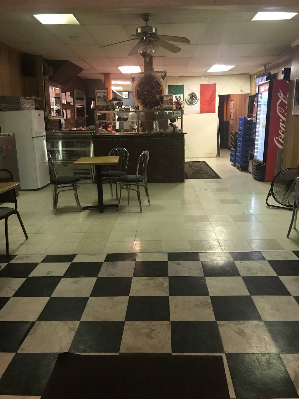 Gallitos Pizzeria and Bakery | bakery | 112 Market St, Passaic, NJ 07055, USA | 9734737300 OR +1 973-473-7300