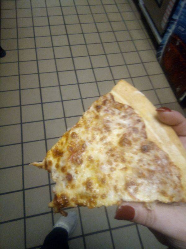 Little Caesars Pizza | meal takeaway | 319 Viand St, Point Pleasant, WV 25550, USA | 3046751530 OR +1 304-675-1530