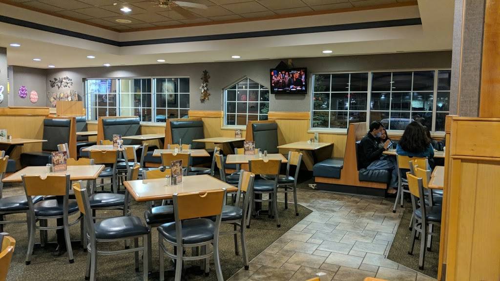 Culver's - Restaurant | 1070 Wisconsin Dells Pkwy S, Baraboo, WI 53913, USA