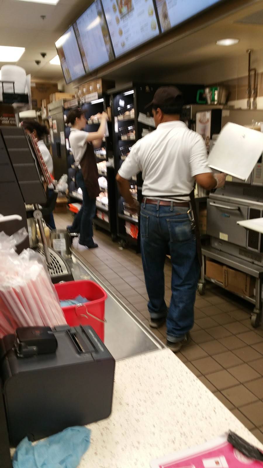 Dunkin Donuts | cafe | 10633 Braddock Rd, Fairfax, VA 22032, USA | 7036914090 OR +1 703-691-4090