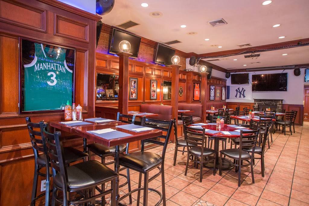 The East End Bar & Grill | restaurant | 1672 3rd Ave, New York, NY 10128 | 2123483783 OR +1 212-348-3783