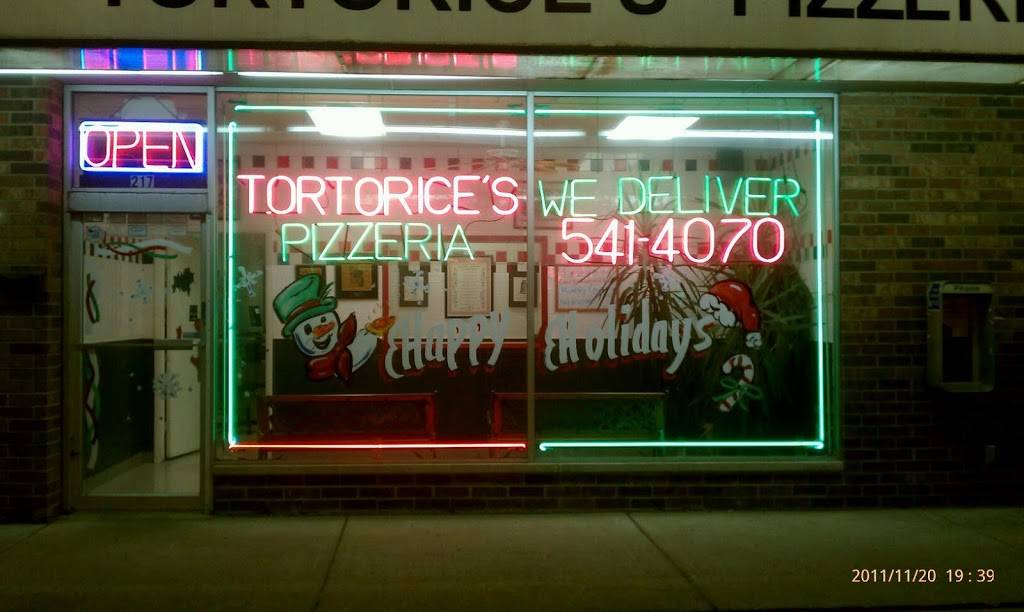 Tortorices Pizzeria | restaurant | 217 W Dundee Rd, Buffalo Grove, IL 60089, USA | 8475414070 OR +1 847-541-4070
