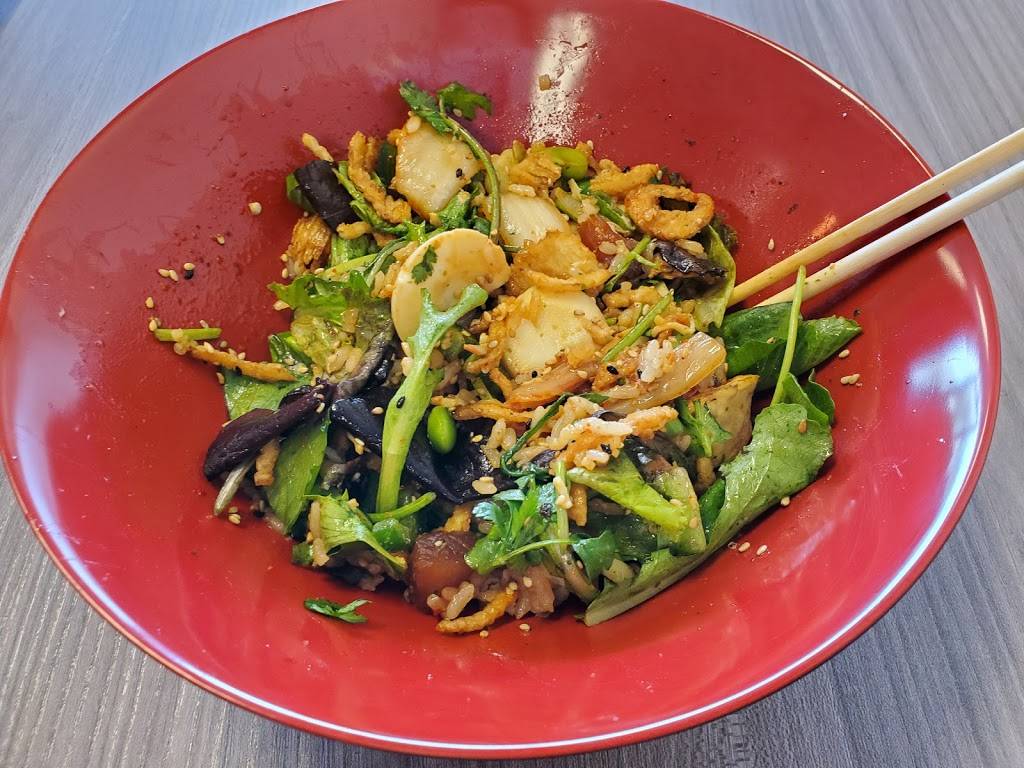 Moms Sushi & Poke | restaurant | 940 S Watson Rd #103, Buckeye, AZ 85326, USA | 6232487516 OR +1 623-248-7516