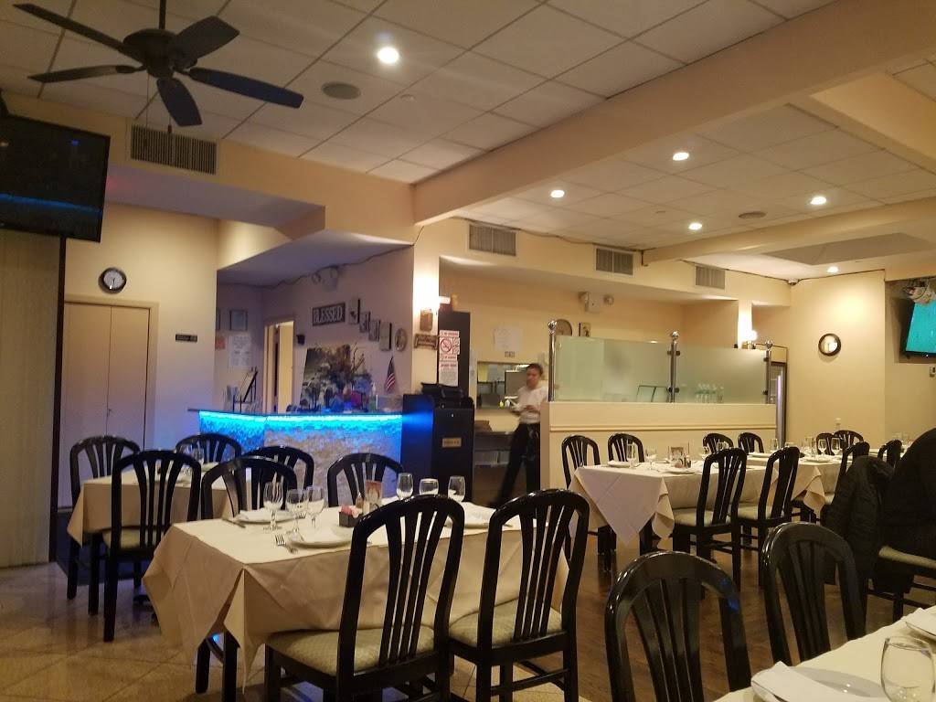 Romanian Garden | restaurant | 43-06 43rd Ave, Long Island City, NY 11104, USA | 7187867894 OR +1 718-786-7894