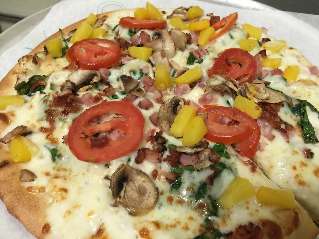 Slimms Pizza and Salads | restaurant | 7810 E 96th St, Fishers, IN 46037, USA | 3177718189 OR +1 317-771-8189