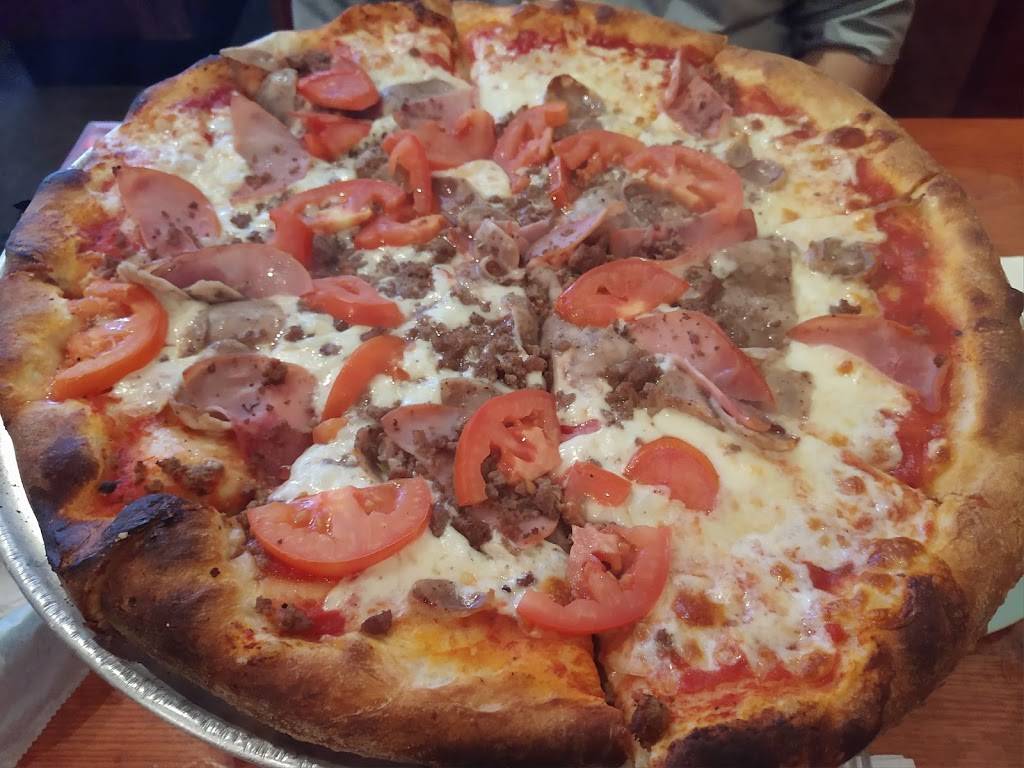 Giuseppes Pizza | restaurant | 10173 Hull Street Rd, Midlothian, VA 23112, USA | 8042762090 OR +1 804-276-2090