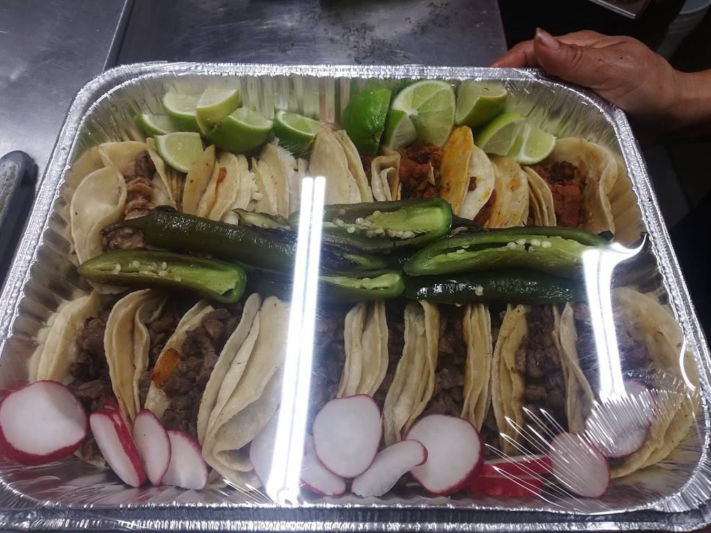 Pollos asados a la leña | restaurant | 10550 E 11th St, Tulsa, OK 74128, USA | 9189559627 OR +1 918-955-9627
